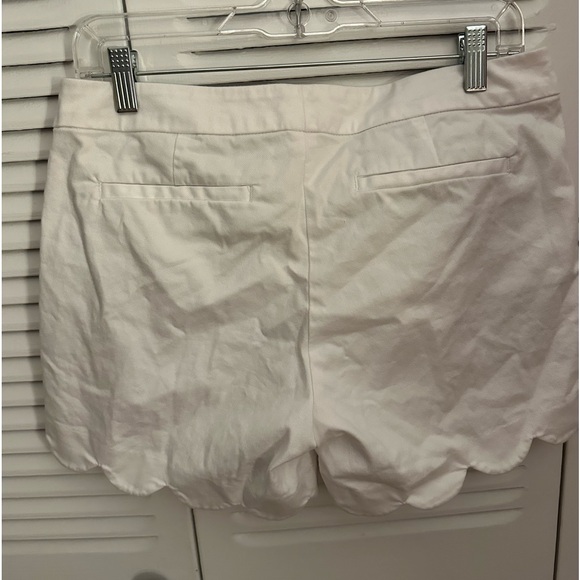 Lilly Pulitzer 5" Buttercup Low rise short - Picture 1 of 5